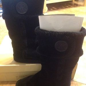 Worn Only Once! Michael Kors Furry Winter Boots